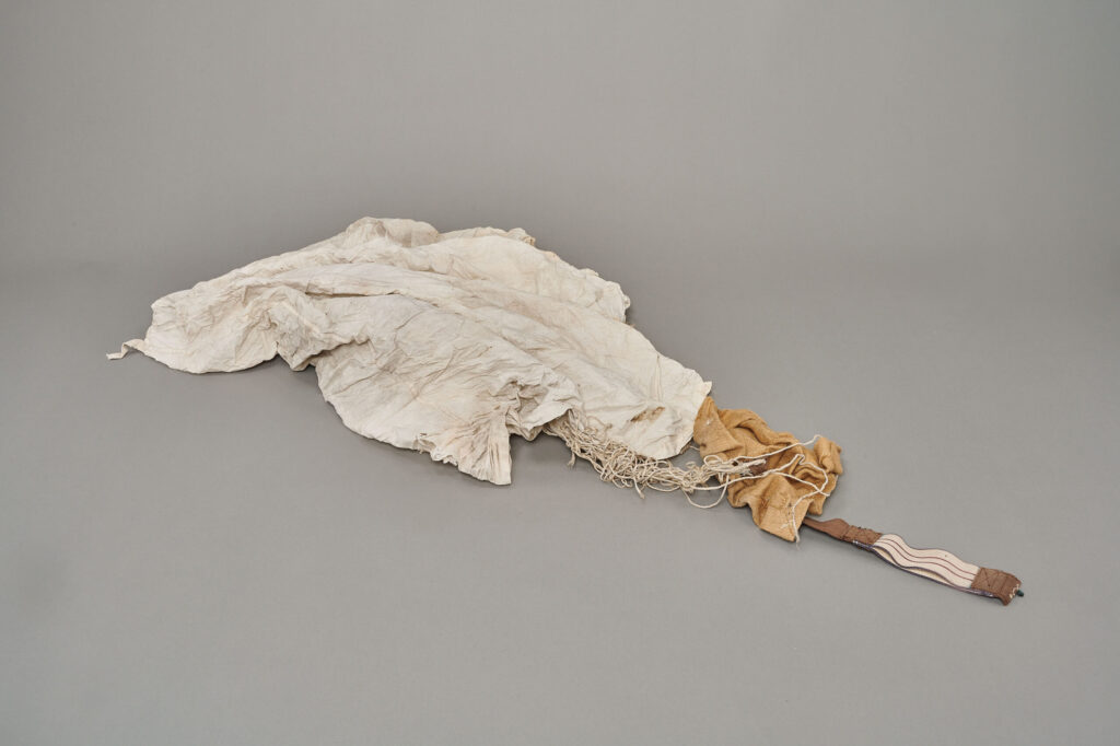 Parachute britannique © Jeremy Saint-Peyre