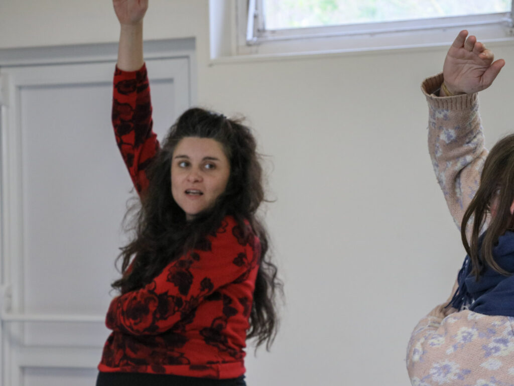 Une troupe de théâtre éphémère est née samedi matin à Coudehard – Montormel.